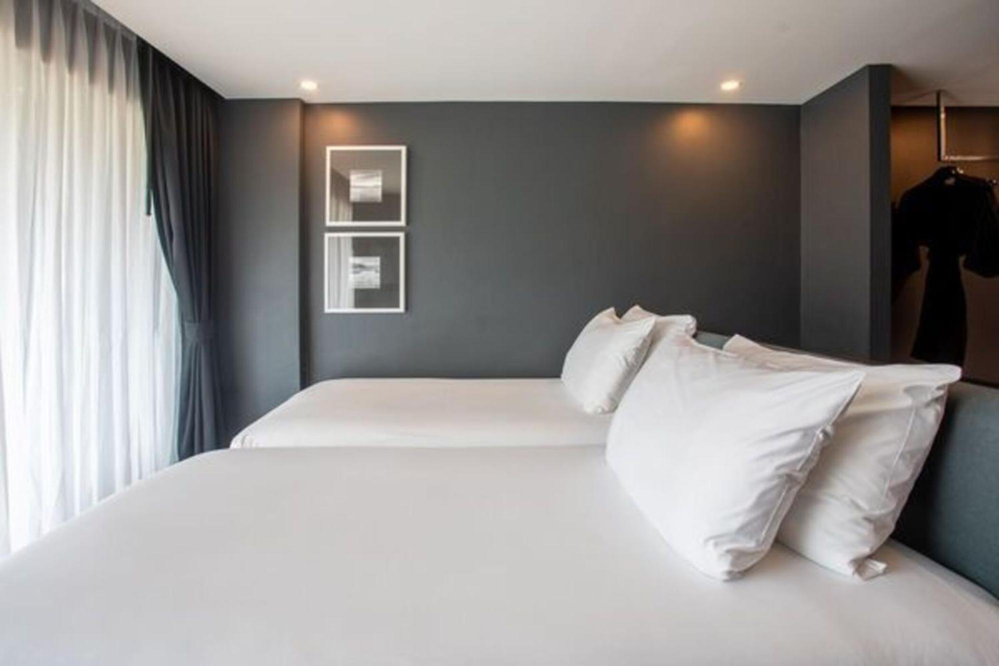 Tide Beachfront Hotel Phuket